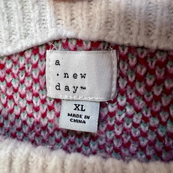 A New Day Womens XL Cherry Ciao Ciao Graphic Pullover Sweater Red Marled Knit - Picture 5 of 6